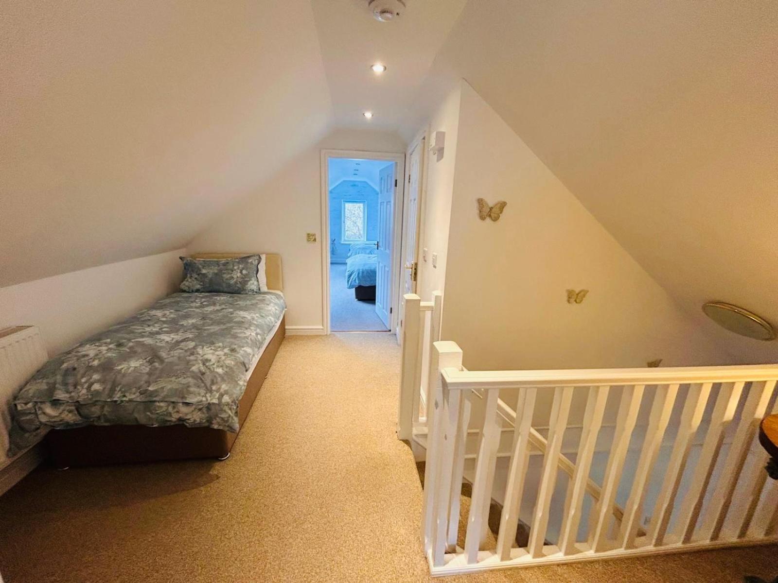 Y Bwthyn Apartment Bangor  Exterior photo